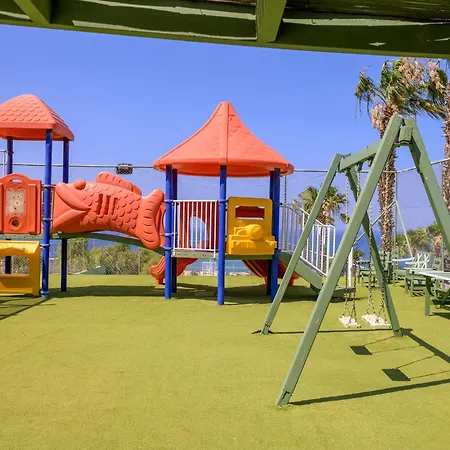 Aqua Sun Village Hotel 4*