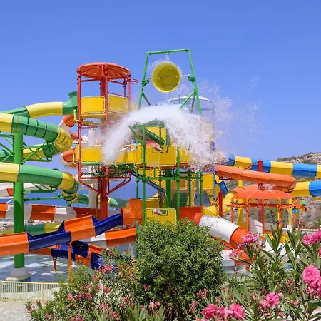 Hotel Aqua Sun Village 4*