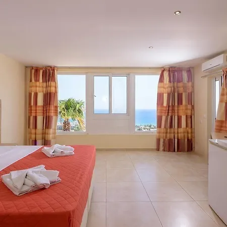 Aqua Sun Village Hotel 4*